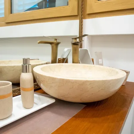 Oblivion Luxury 4* سبليت