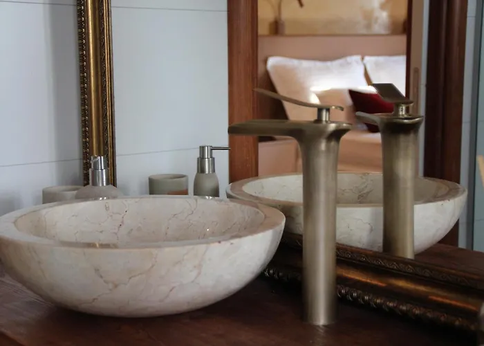 Oblivion Luxury 4* Split