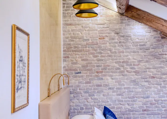 Oblivion Luxury 4* Split